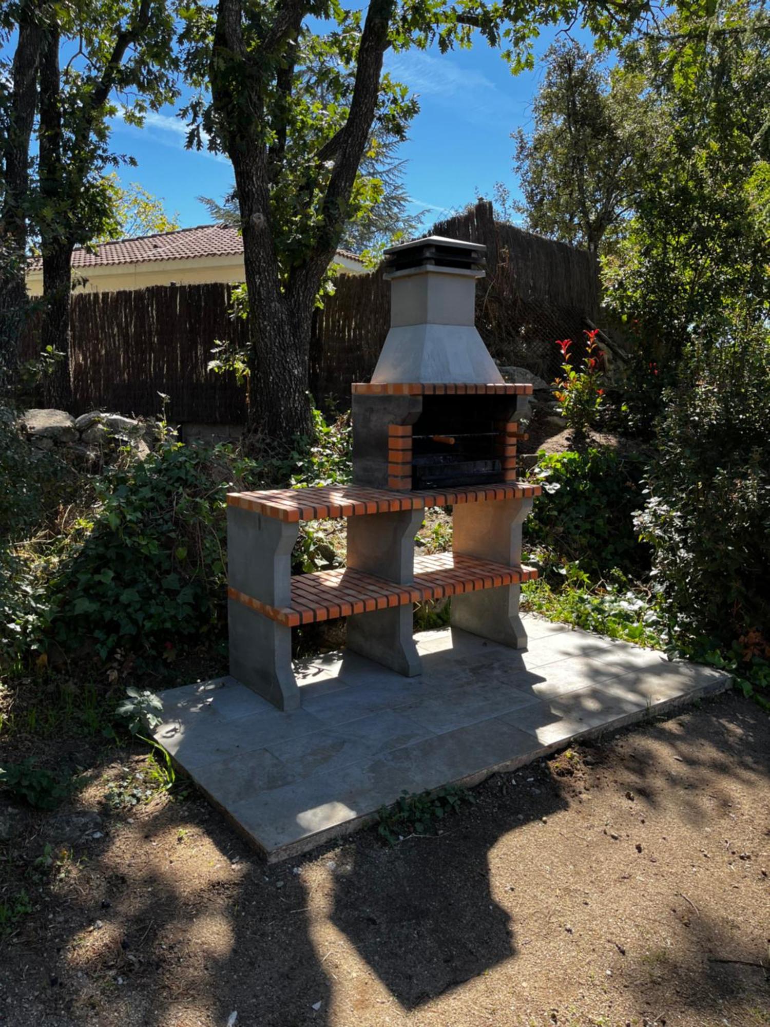 A Leira - Chalet Con Piscina En 베세릴데라시에라 외부 사진